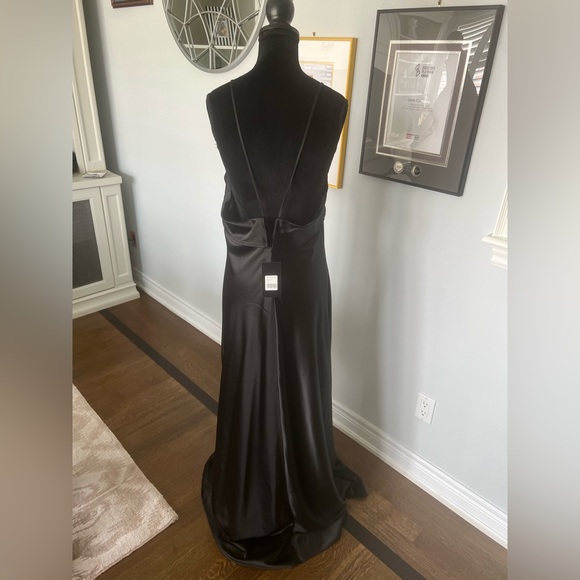 ESSENTIALS BY ABS Long Floor length Satin Black Gown Size 12 Brand New - Picture 12 of 13